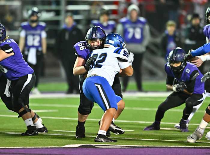 231124_00121_fb_6a_semi